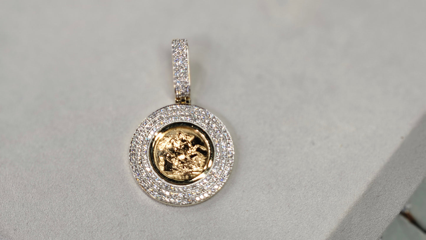 Sovereign Pendant