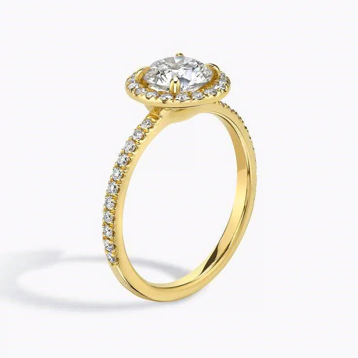 Halo Round Brilliant Ring with pave - Yellow Gold