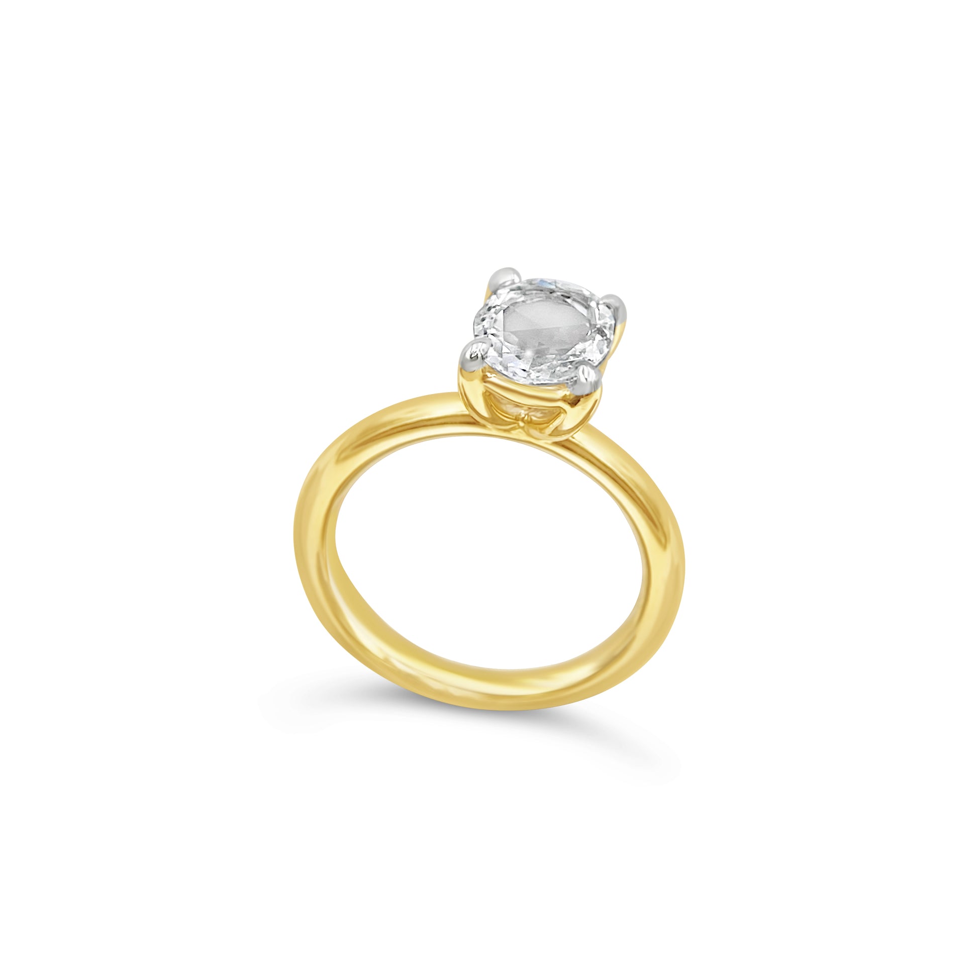 Oval Cut Solitaire Ring with accent prongs- Yellow Gold - Bodega