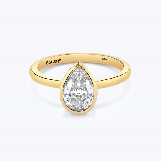 Pear Bezel Ring - Gold - Bodega