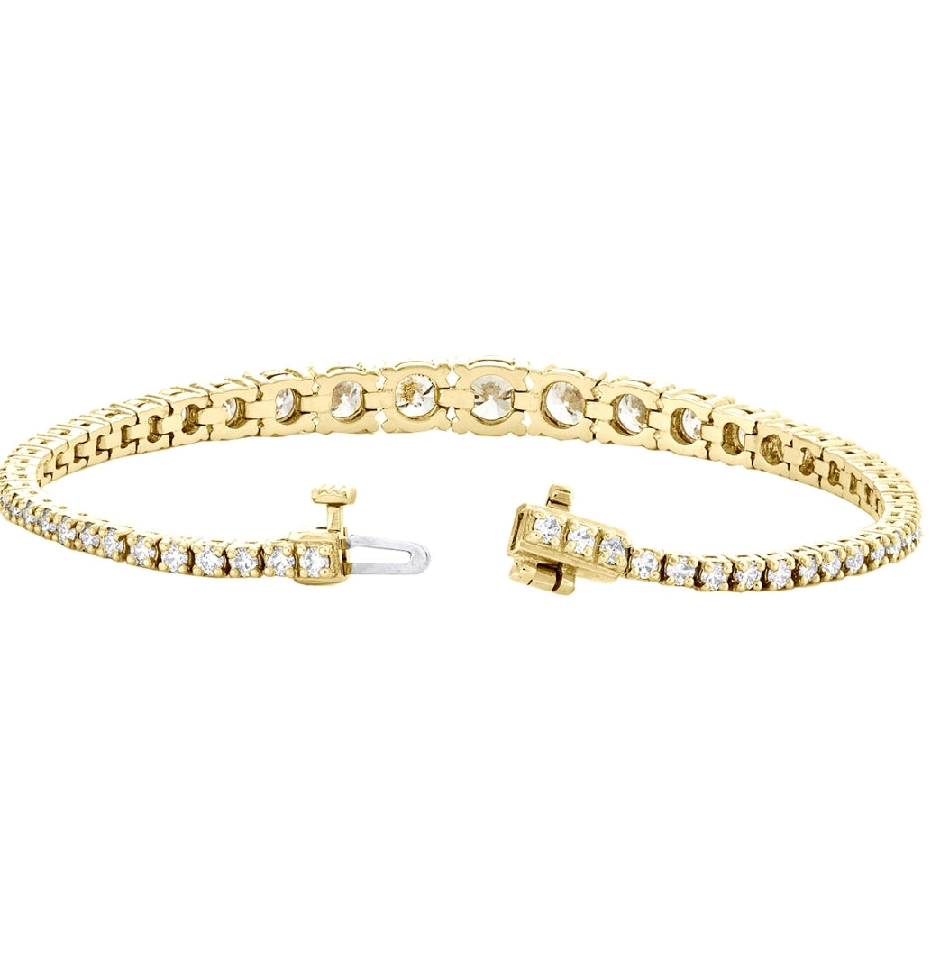 Graduated Yellow Gold Diamond Tennis Bracelet - Bodega