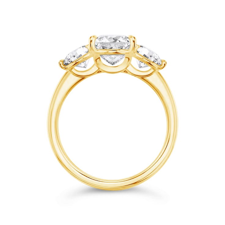 3 Stone Princess Cut Ring - Yellow Gold - Bodega
